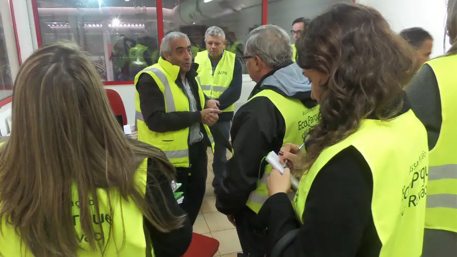 Comitiva brasileira visitou empresas do Eco Parque do Relvão Comitiva brasileira visitou empresas do Eco Parque do Relvão