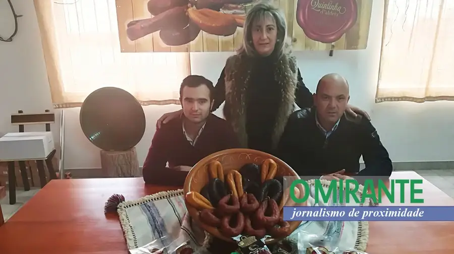 Última novidade da Quintinha d’Aldeia em Pernes é o chouriço de touro bravo Última novidade da Quintinha d’Aldeia em Pernes é o chouriço de touro bravo