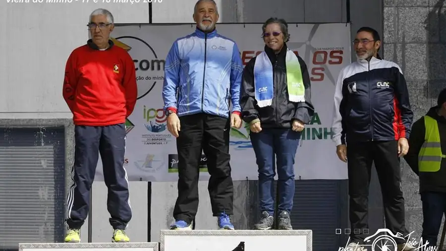 Juniores e veteranos do CLAC campeões nacionais de orientação Juniores e veteranos do CLAC campeões nacionais de orientação