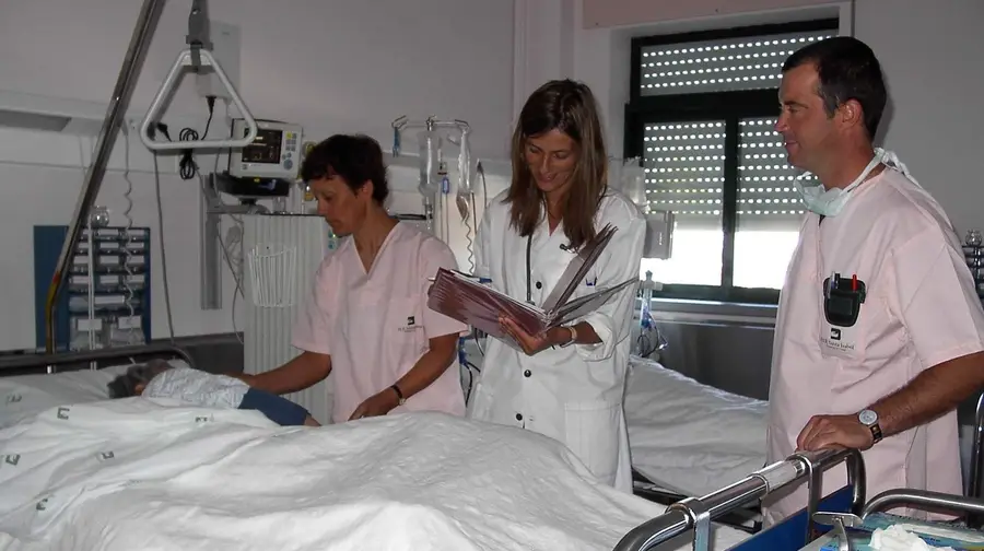 Enfermeiros em Abrantes pedem transferência em bloco dos serviços de urgência Enfermeiros em Abrantes pedem transferência em bloco dos serviços de urgência