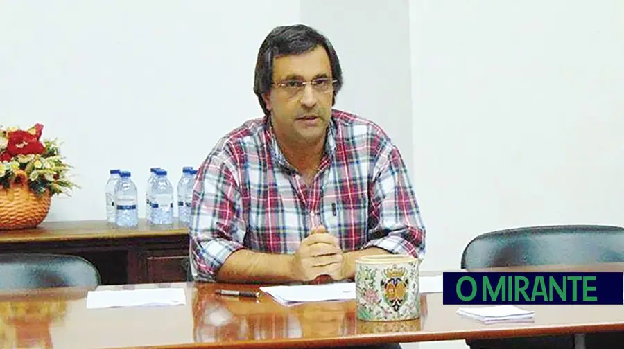 Presidente da Junta de Chamusca e Pinheiro Grande queixa-se de discriminação da câmara Presidente da Junta de Chamusca e Pinheiro Grande queixa-se de discriminação da câmara