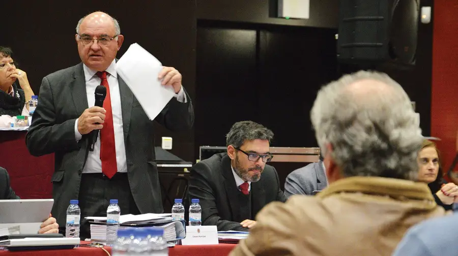 Cancelada reunião entre câmara e juntas de Vila Franca de Xira Cancelada reunião entre câmara e juntas de Vila Franca de Xira