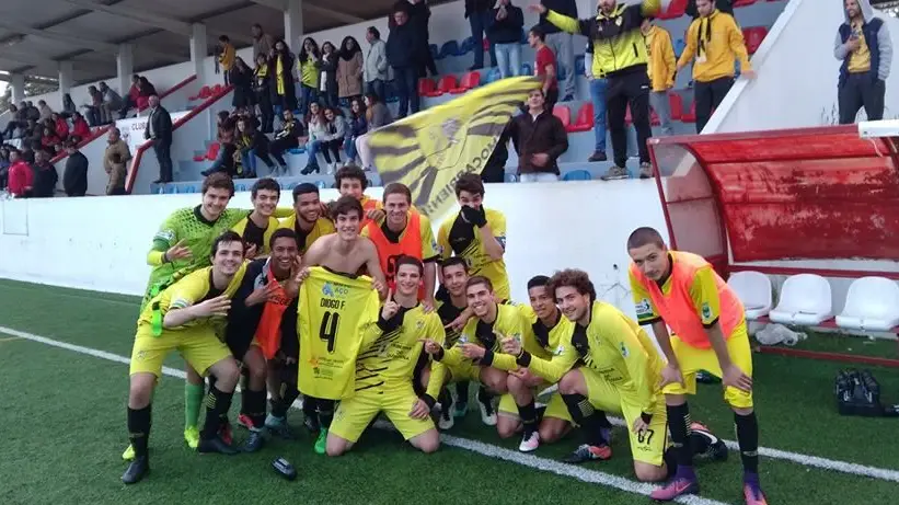 Moçarriense campeão distrital de juniores em futebol Moçarriense campeão distrital de juniores em futebol