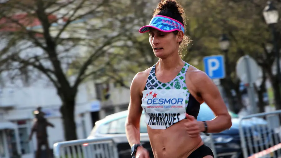 Inês Henriques a caminho do Campeonato do Mundo das Nações na China Inês Henriques a caminho do Campeonato do Mundo das Nações na China