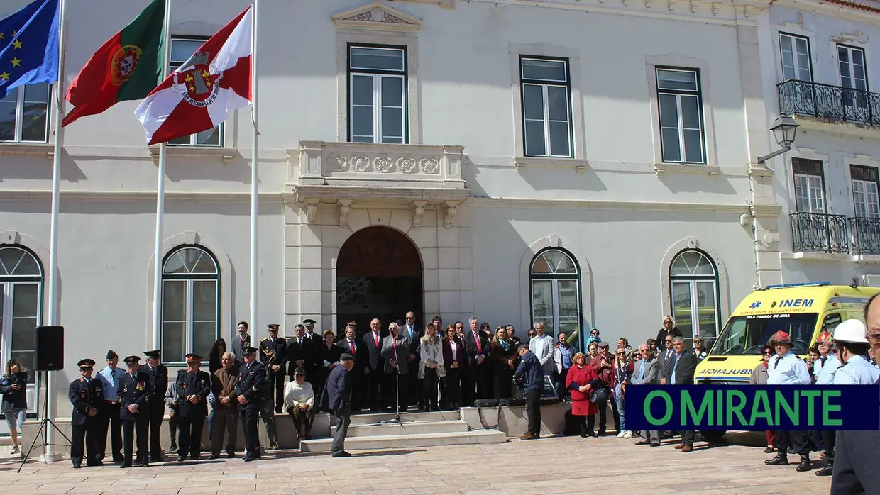 Associação dos Bombeiros Voluntários de Vila Franca de Xira apresenta novas viaturas nas comemorações do seu 136º aniversário