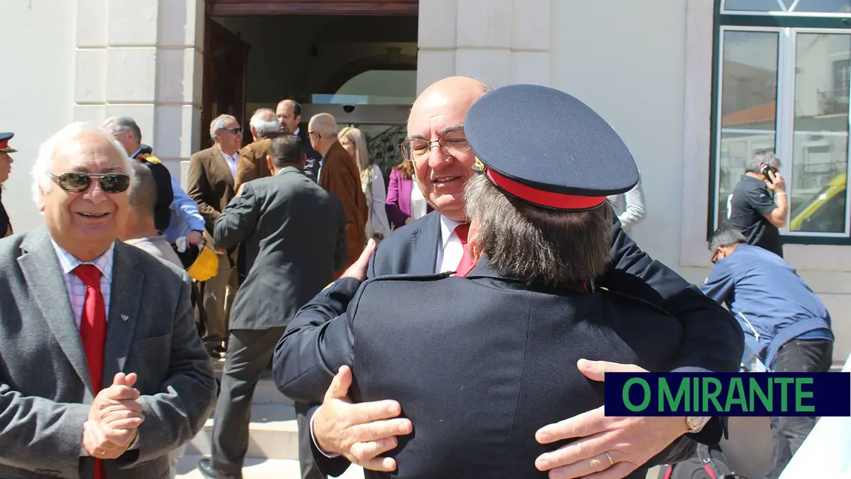 Associação dos Bombeiros Voluntários de Vila Franca de Xira apresenta novas viaturas nas comemorações do seu 136º aniversário