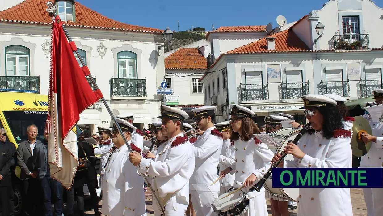 Associação dos Bombeiros Voluntários de Vila Franca de Xira apresenta novas viaturas nas comemorações do seu 136º aniversário