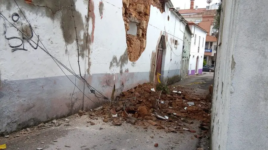 CDU e BE acusam Câmara de ter abandonado o centro histórico CDU e BE acusam Câmara de ter abandonado o centro histórico