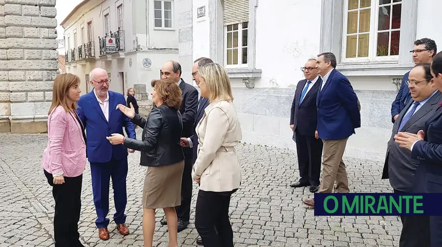 Governo apoia quinze projectos turísticos no Ribatejo e Alentejo Governo apoia quinze projectos turísticos no Ribatejo e Alentejo