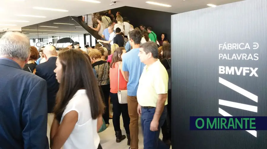 Leitores pedem alteração dos horários da biblioteca de Vila Franca de Xira Leitores pedem alteração dos horários da biblioteca de Vila Franca de Xira