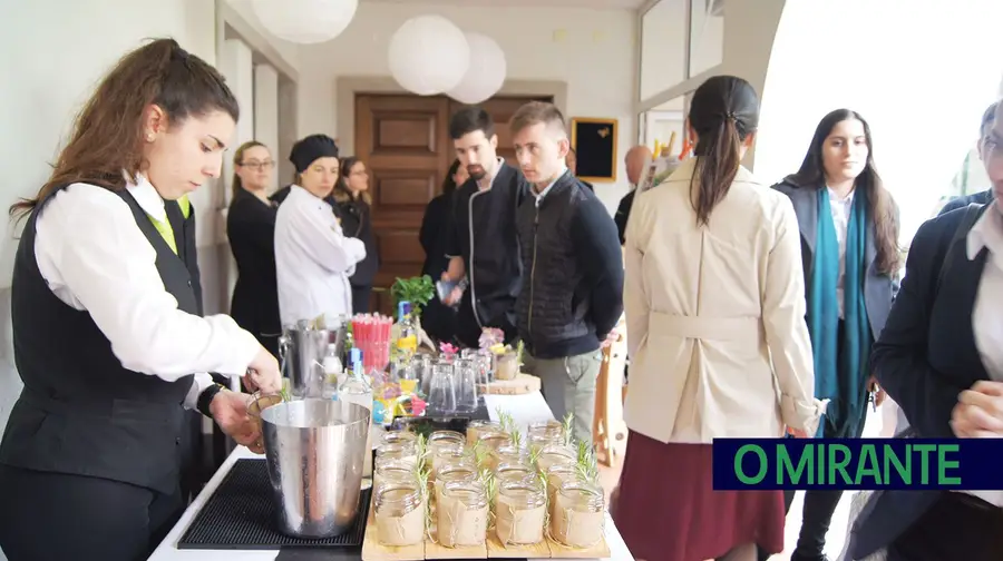 Escola de Hotelaria de Fátima pioneira na formação em cozinha coreana Escola de Hotelaria de Fátima pioneira na formação em cozinha coreana