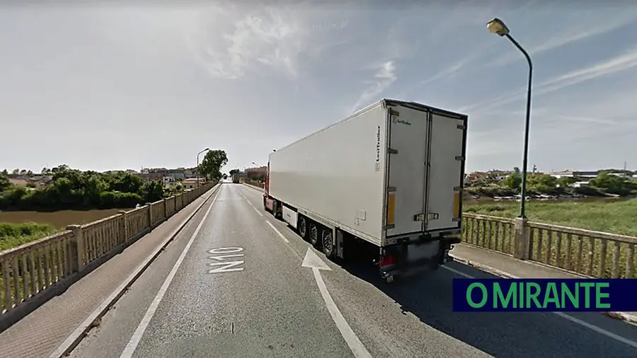 Reparação da ponte junto ao Porto Alto começa hoje Reparação da ponte junto ao Porto Alto começa hoje
