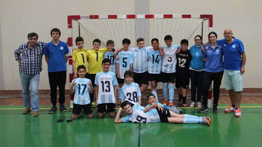 Infantis do Vitória de Santarém ganham torneio de encerramento Infantis do Vitória de Santarém ganham torneio de encerramento