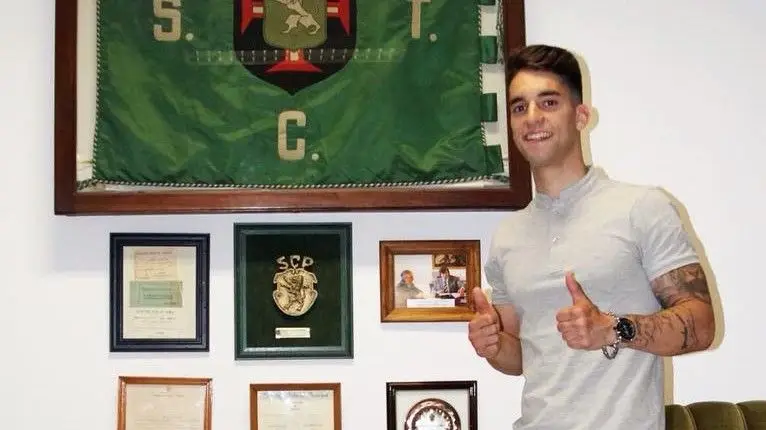 Sporting de Tomar prepara nova época com Jorge Godinho no comando Sporting de Tomar prepara nova época com Jorge Godinho no comando