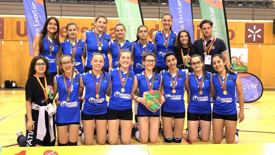 Colégio de Fátima campeão nacional escolar em voleibol Colégio de Fátima campeão nacional escolar em voleibol