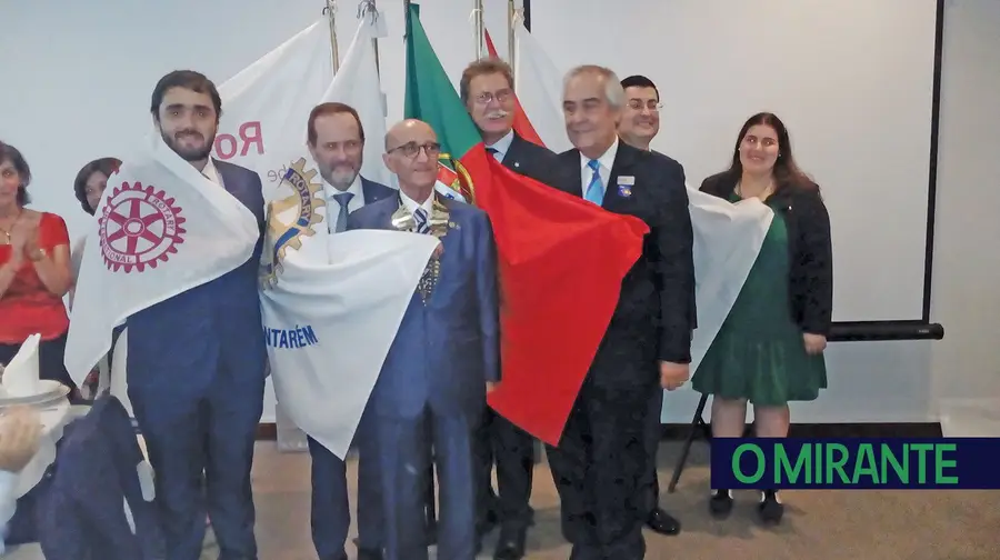 Rotary Clube de Santarém com novo presidente Rotary Clube de Santarém com novo presidente