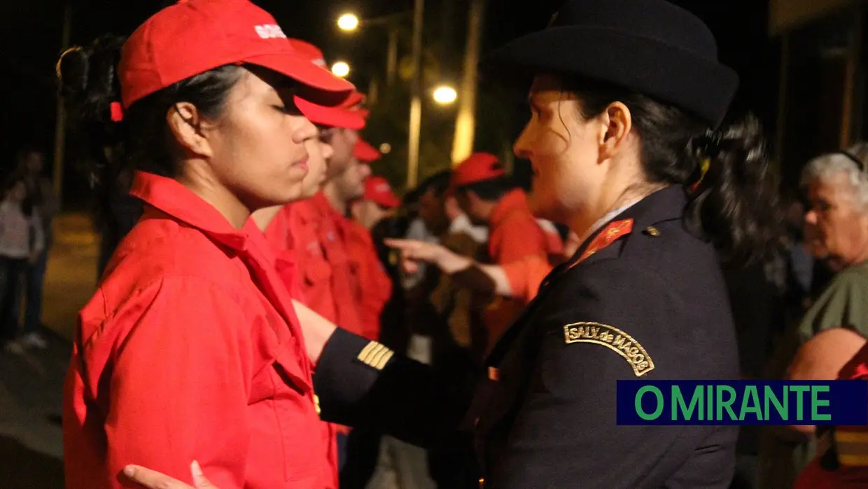 Promoção de bombeiros e tomada de posse do segundo comandante da corporação de Salvaterra de Magos