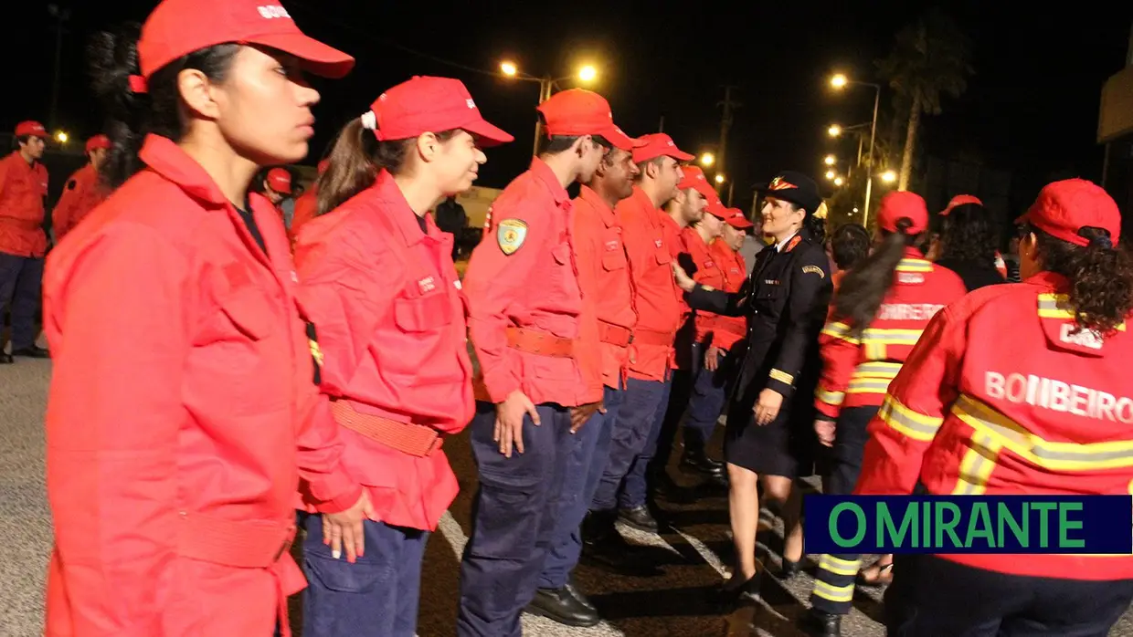 Promoção de bombeiros e tomada de posse do segundo comandante da corporação de Salvaterra de Magos