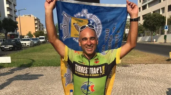 Ultramaratonista de Salvaterra corre entre Barcelona e Faro Ultramaratonista de Salvaterra corre entre Barcelona e Faro