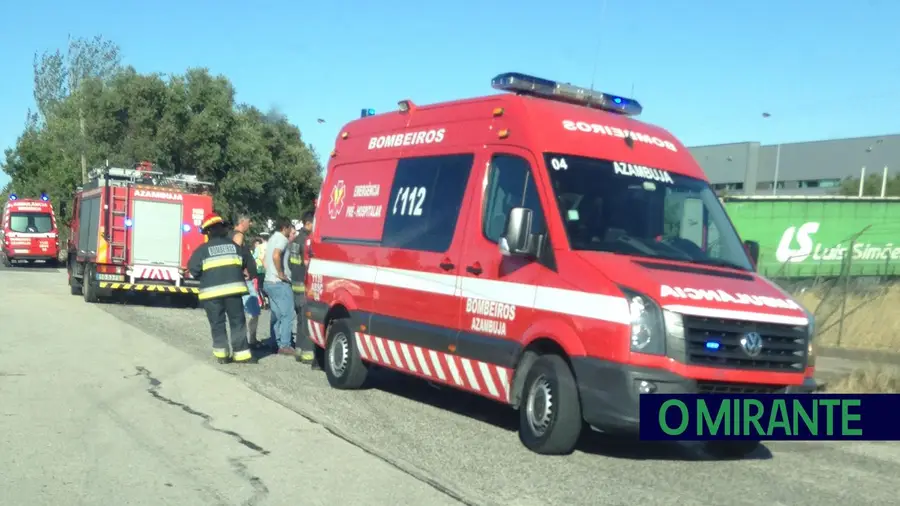 Motociclista ferido em acidente na EN3 em Azambuja Motociclista ferido em acidente na EN3 em Azambuja