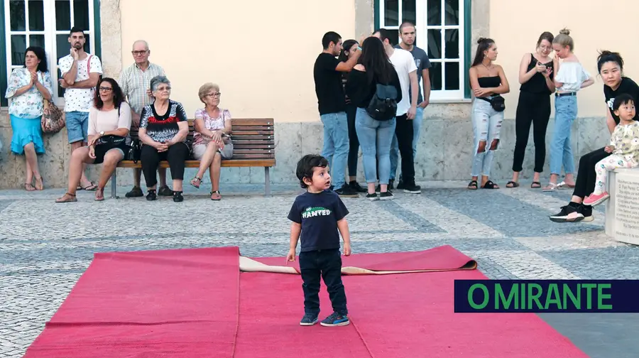 Para mais tarde recordar. Para mais tarde recordar.