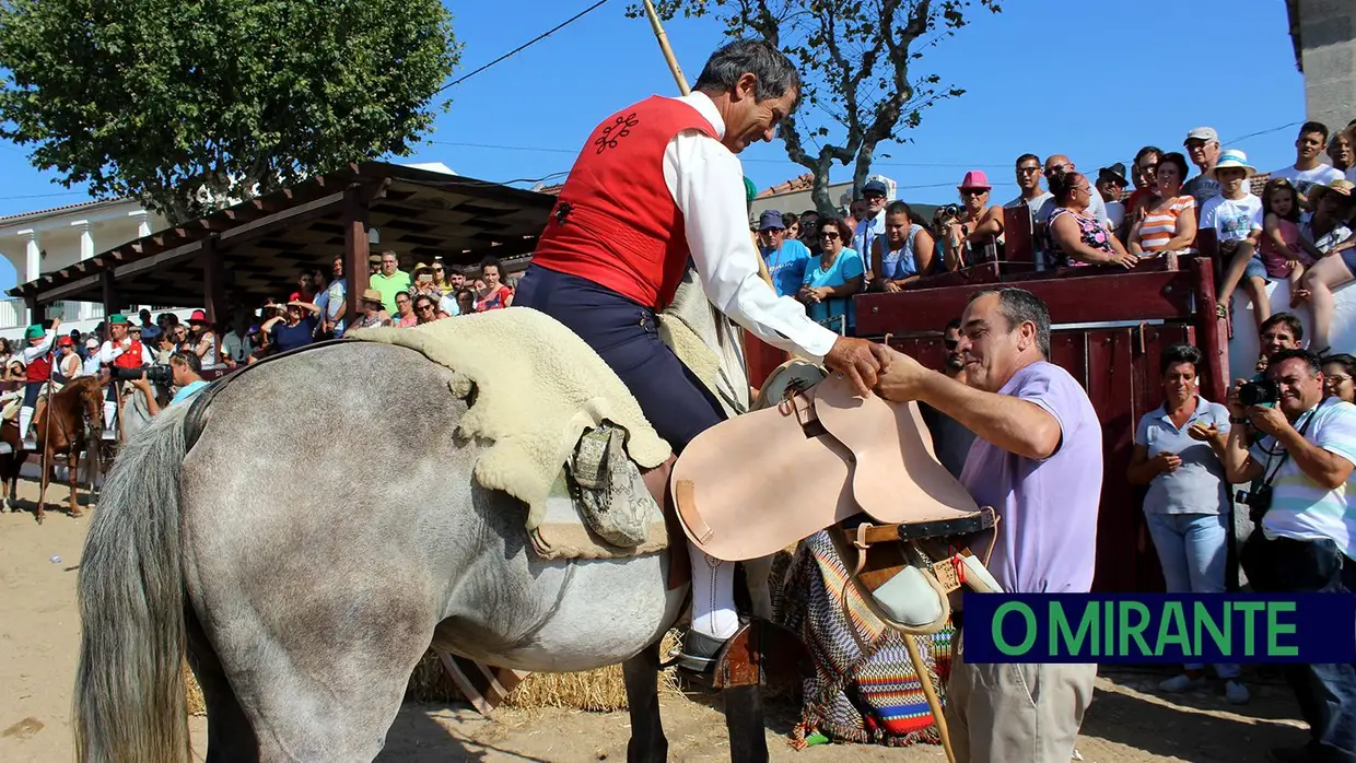 Desfile e homenagem ao campino nas Festas de Samora Correia