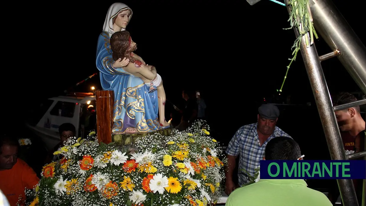Bênção dos Barcos Avieiros na Póvoa de Santa Iria