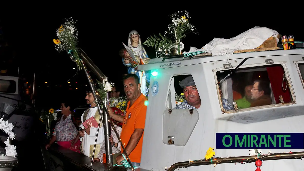 Bênção dos Barcos Avieiros na Póvoa de Santa Iria