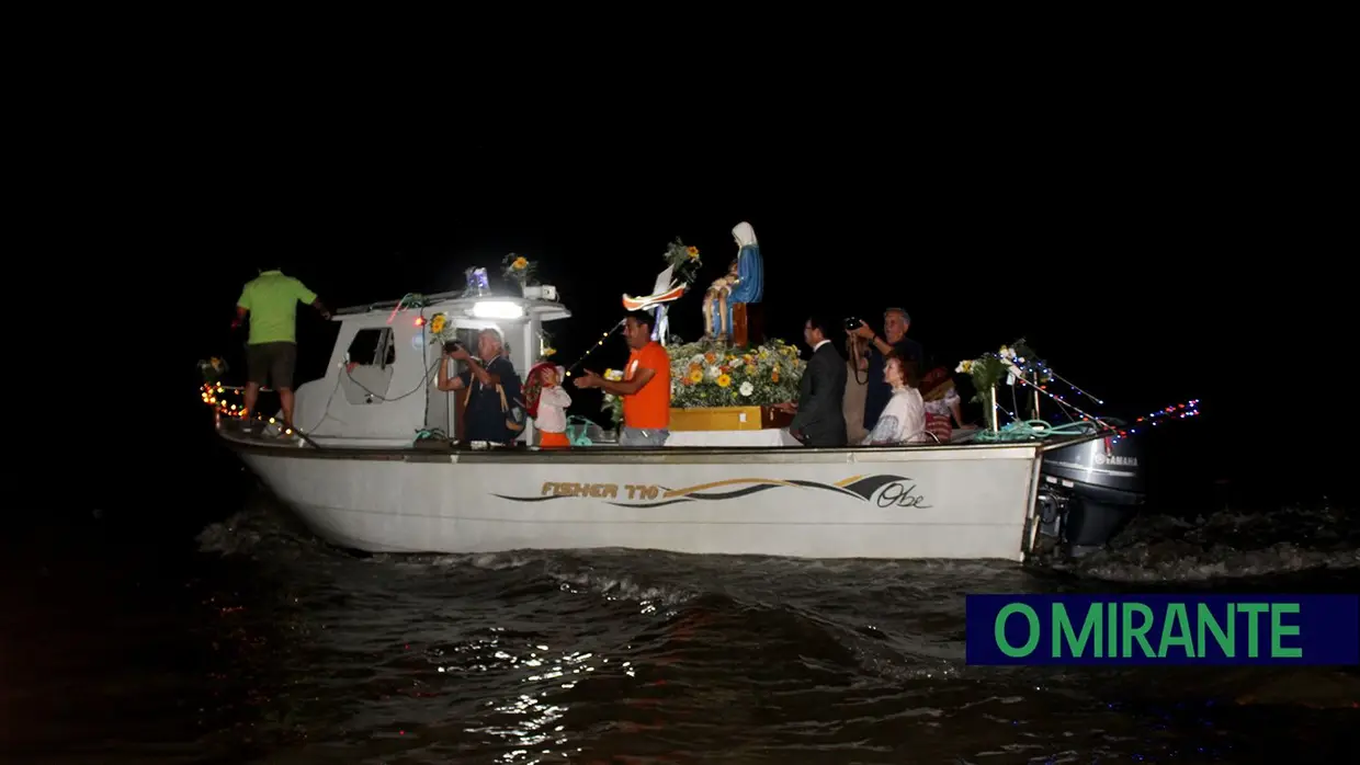 Bênção dos Barcos Avieiros na Póvoa de Santa Iria