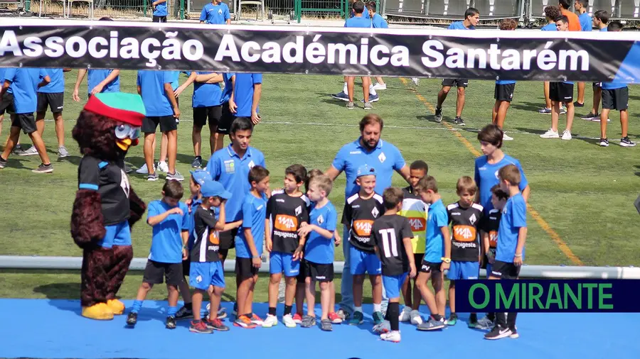 Académica de Santarém começa nova época em festa Académica de Santarém começa nova época em festa
