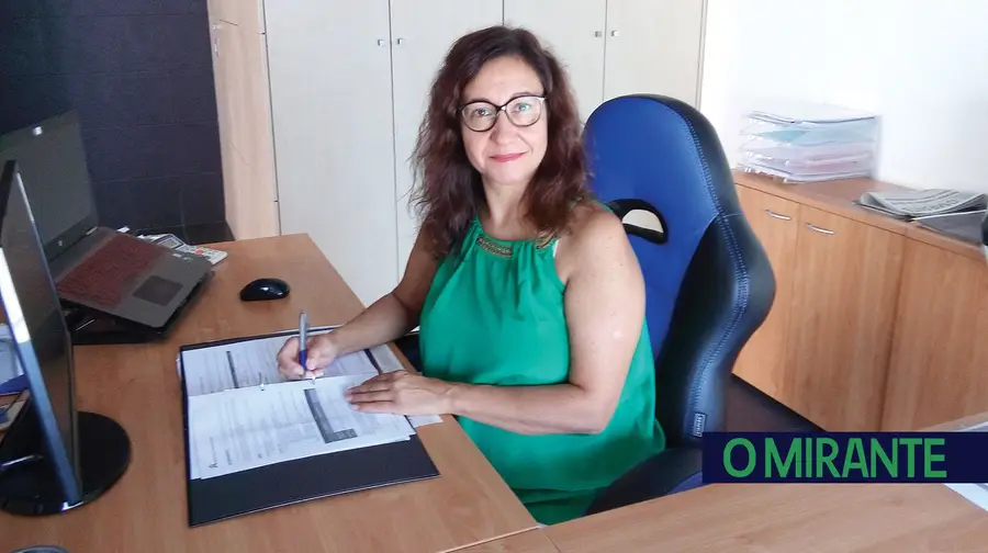 Empresa de contabilidade e fiscalidade Rosa Teixeira faz acompanhamento personalizado Empresa de contabilidade e fiscalidade Rosa Teixeira faz acompanhamento personalizado