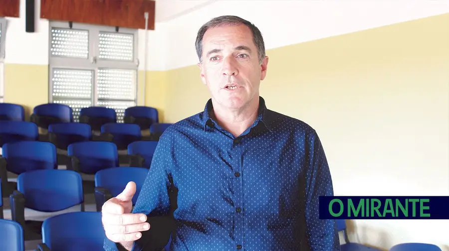 Professores de Aveiras protestam contra cenário que não existe Professores de Aveiras protestam contra cenário que não existe