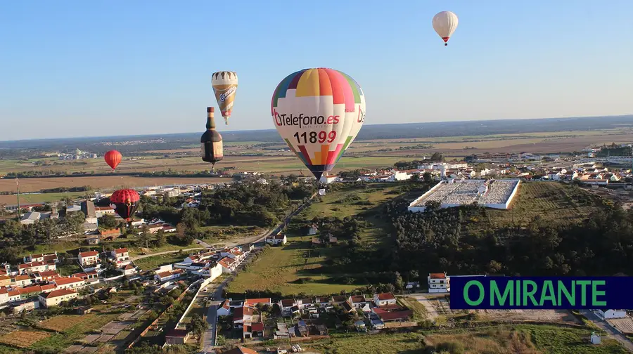 Balões, livros e gastronomia em Coruche Balões, livros e gastronomia em Coruche