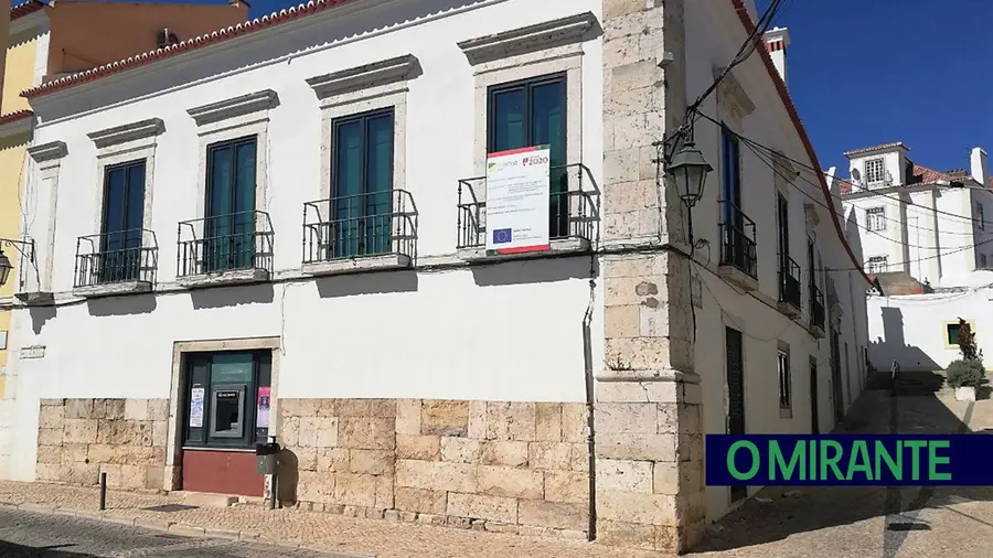 Câmara de Azambuja recupera antigo edifício municipal Câmara de Azambuja recupera antigo edifício municipal