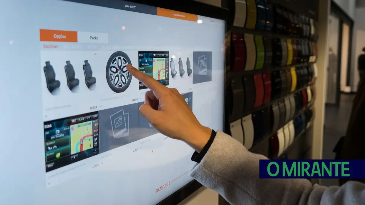 MERCAR reabertura do novo Renault Store