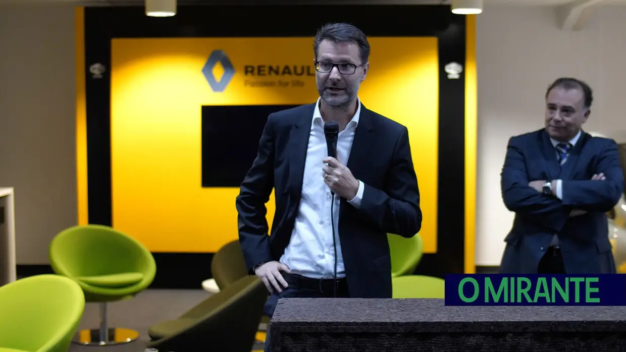 MERCAR reabertura do novo Renault Store
