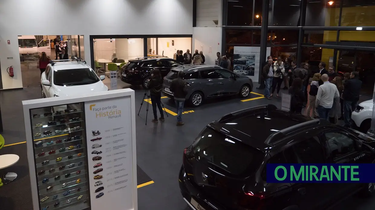 MERCAR reabertura do novo Renault Store