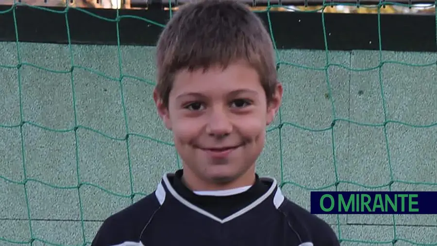 Jovem atleta da Escola de Futebol de Tomar não resistiu ao cancro Jovem atleta da Escola de Futebol de Tomar não resistiu ao cancro