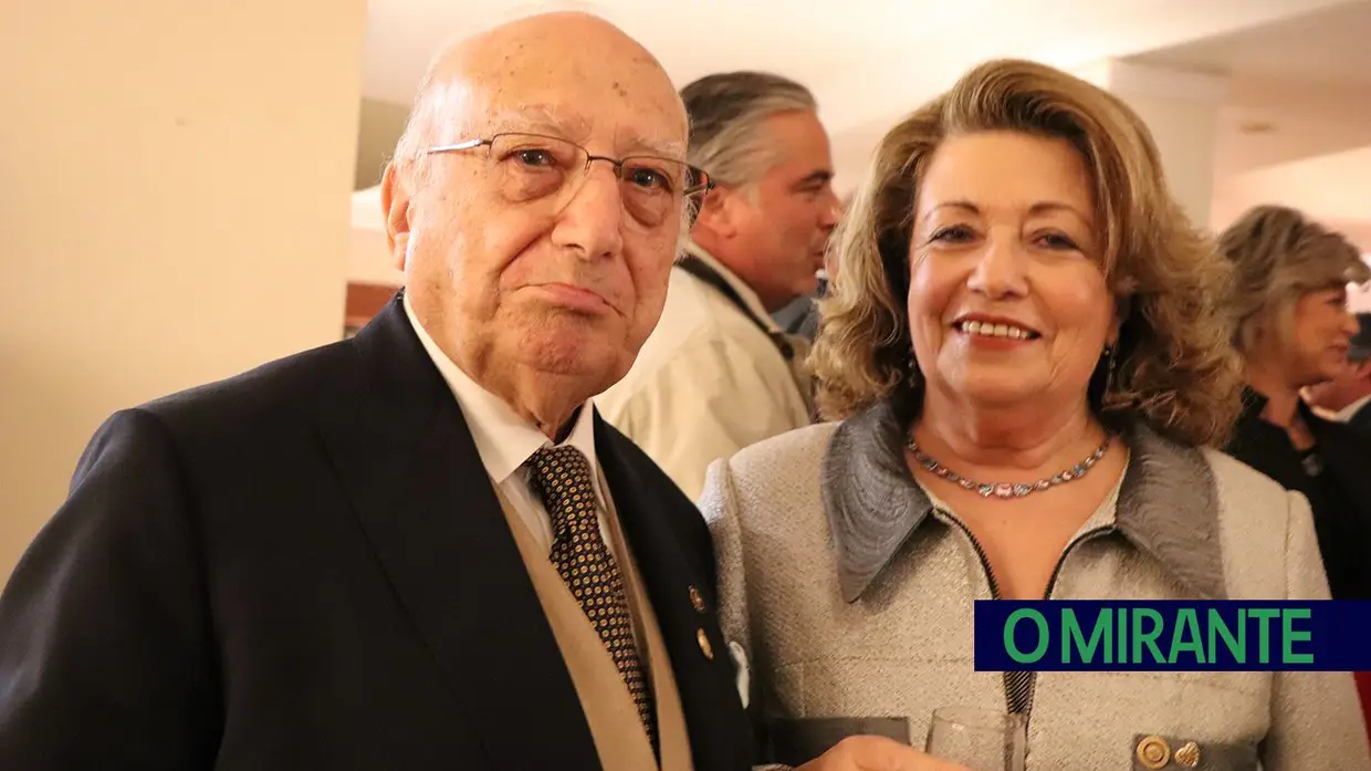 Rotary Clube de Santarém homenageia José Júlio Eloy