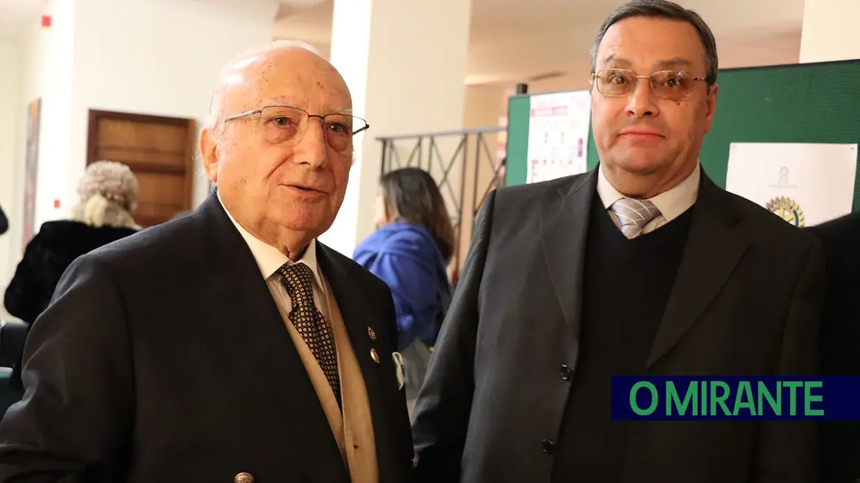 Rotary Clube de Santarém homenageia José Júlio Eloy