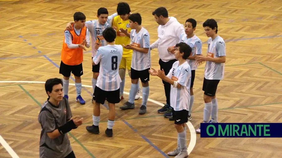 Iniciados do Vitória de Santarém já na final do distrital de futsal Iniciados do Vitória de Santarém já na final do distrital de futsal