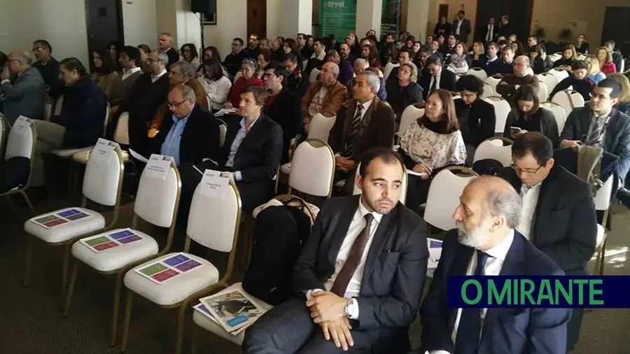 IAPMEI e Compete 2020 esclarecem empresários com apoio da Nersant IAPMEI e Compete 2020 esclarecem empresários com apoio da Nersant