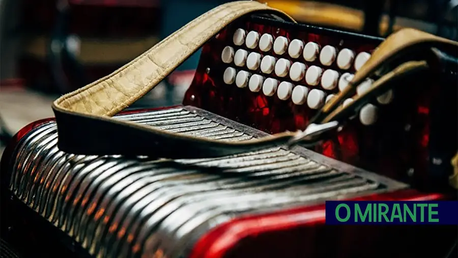 Inscrições para Concurso Nacional de Acordeão e Guitarra Portuguesa Inscrições para Concurso Nacional de Acordeão e Guitarra Portuguesa
