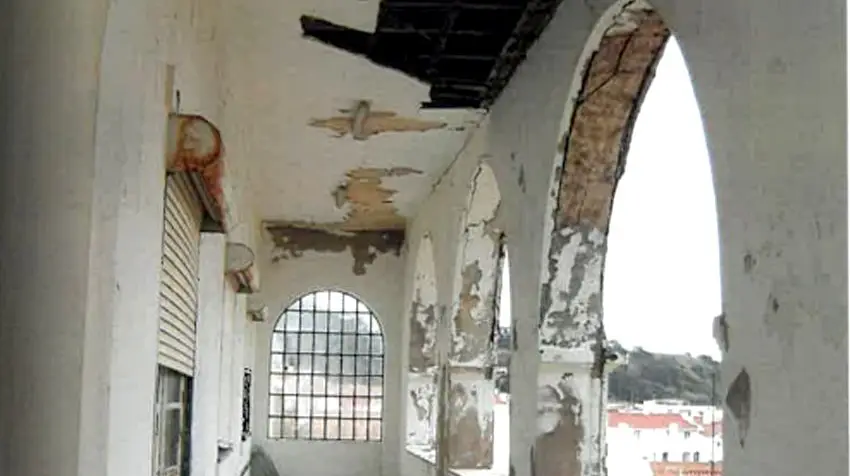 Obras na Colónia Balnear avançam após aviso de tomada de posse do edifício Obras na Colónia Balnear avançam após aviso de tomada de posse do edifício