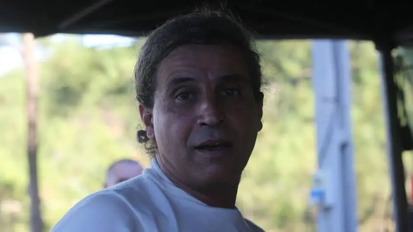Morre atropelado ao tentar evitar roubo do próprio carro Morre atropelado ao tentar evitar roubo do próprio carro