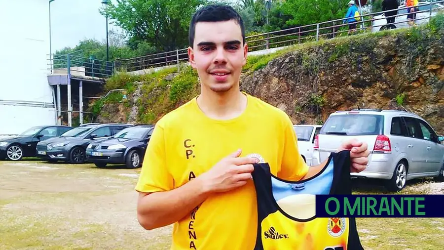 Jovem salva criança de se engasgar com rebuçado em Ferreira do Zêzere Jovem salva criança de se engasgar com rebuçado em Ferreira do Zêzere