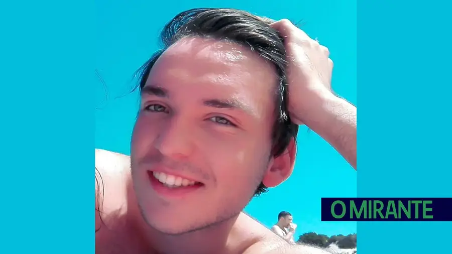 Jovem de Coruche morre carbonizado quando ia visitar namorado Jovem de Coruche morre carbonizado quando ia visitar namorado