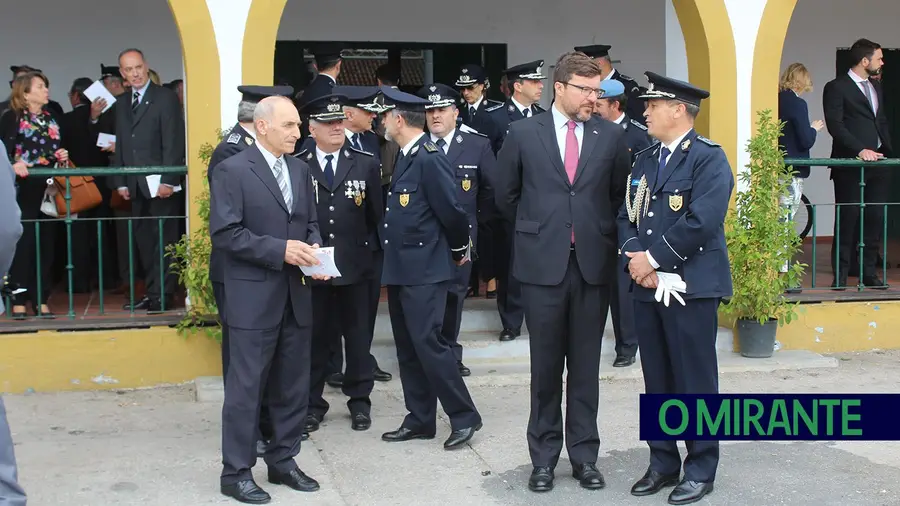 Poucos polícias e com idade avançada complica acção da PSP no distrito de Santarém Poucos polícias e com idade avançada complica acção da PSP no distrito de Santarém