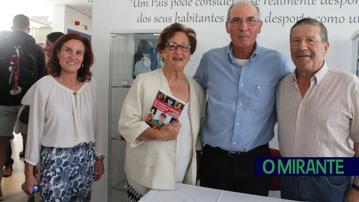 Casa cheia em Rio Maior para o lançamento da autobiografia de Jorge Miguel