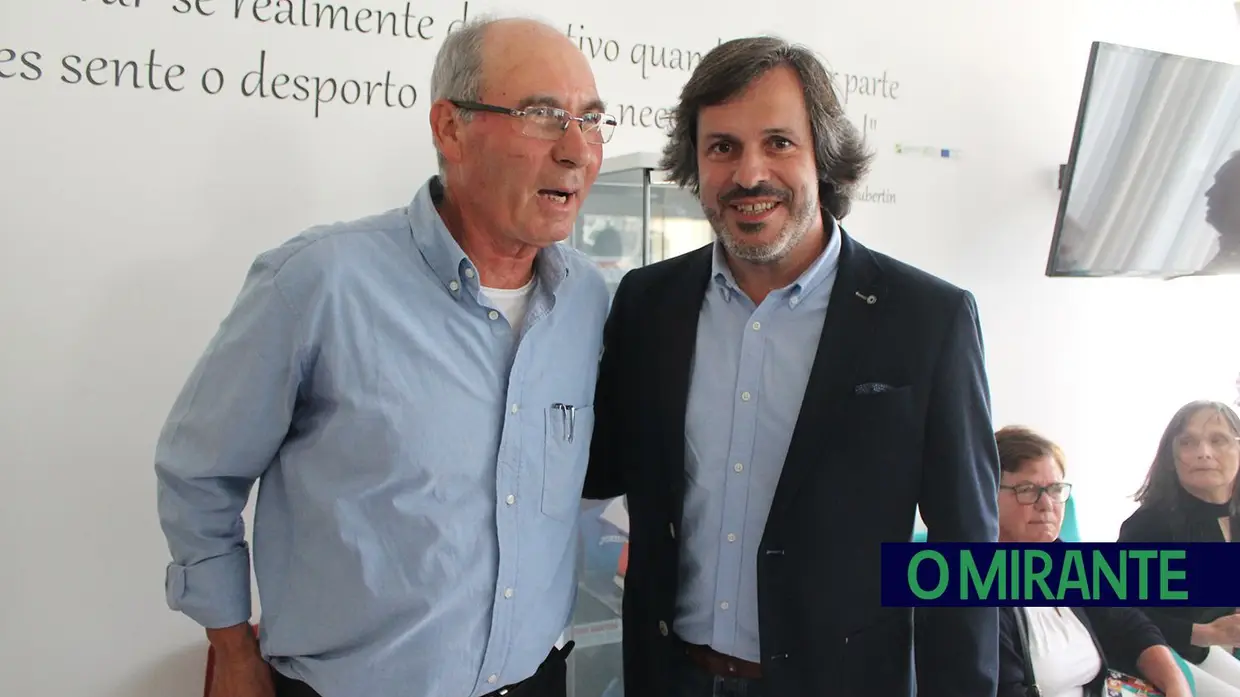 Casa cheia em Rio Maior para o lançamento da autobiografia de Jorge Miguel